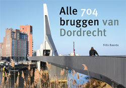 700bruggenDordrecht.jpg