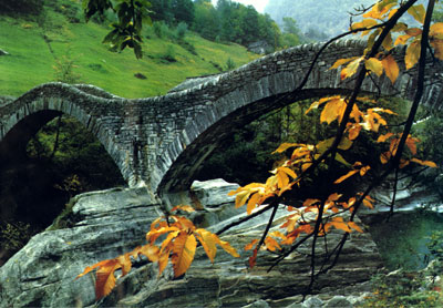 brug-lavertezzo-zwitserland